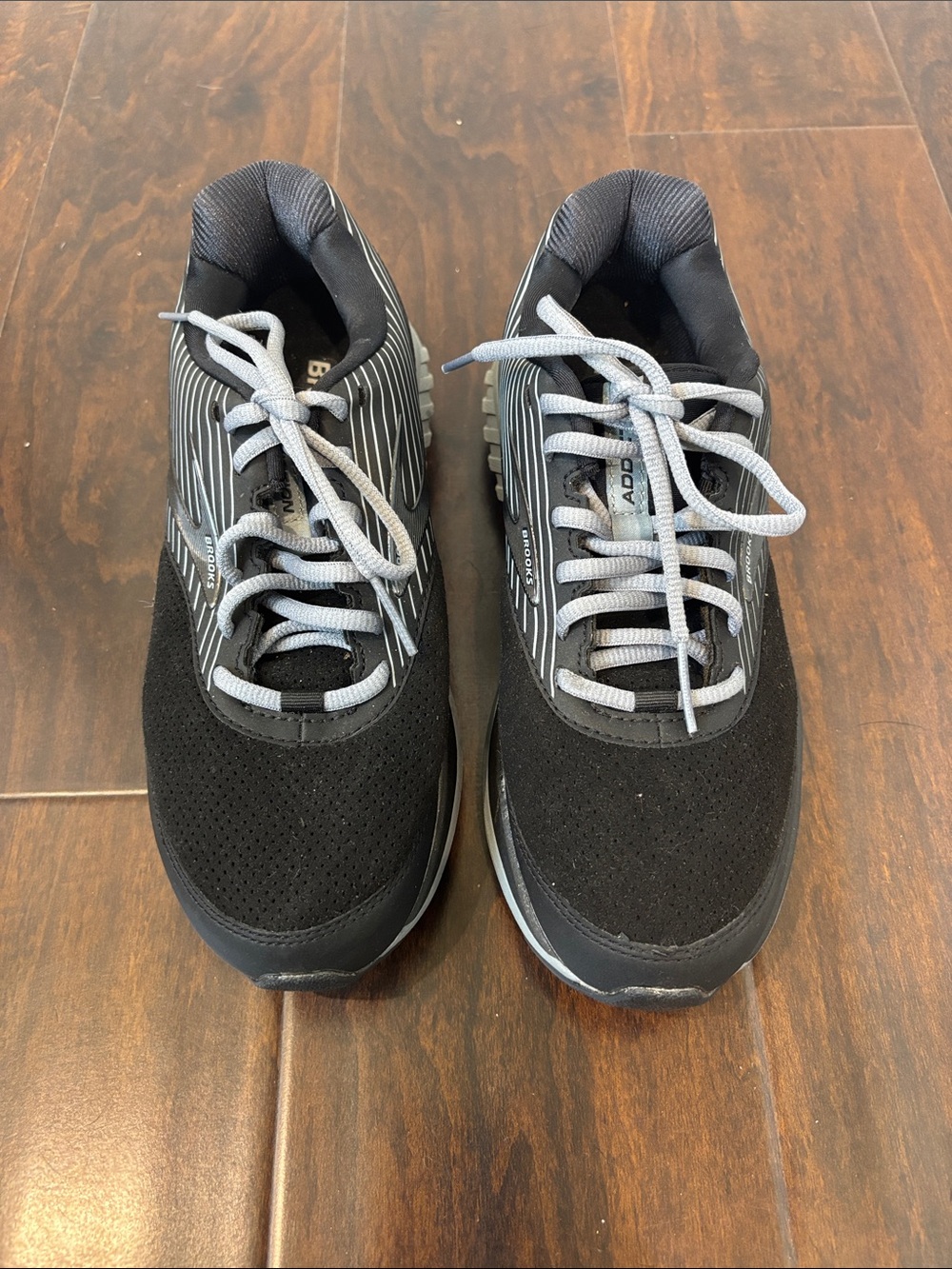 Men’s Brooks Addiction Walker Suede - Picture 6 of 10